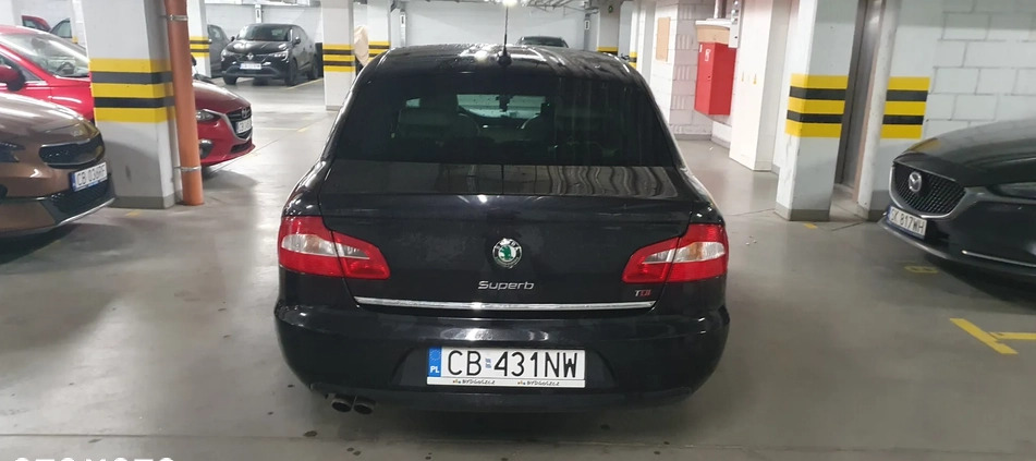 Skoda Superb cena 31000 przebieg: 286817, rok produkcji 2009 z Bydgoszcz małe 667